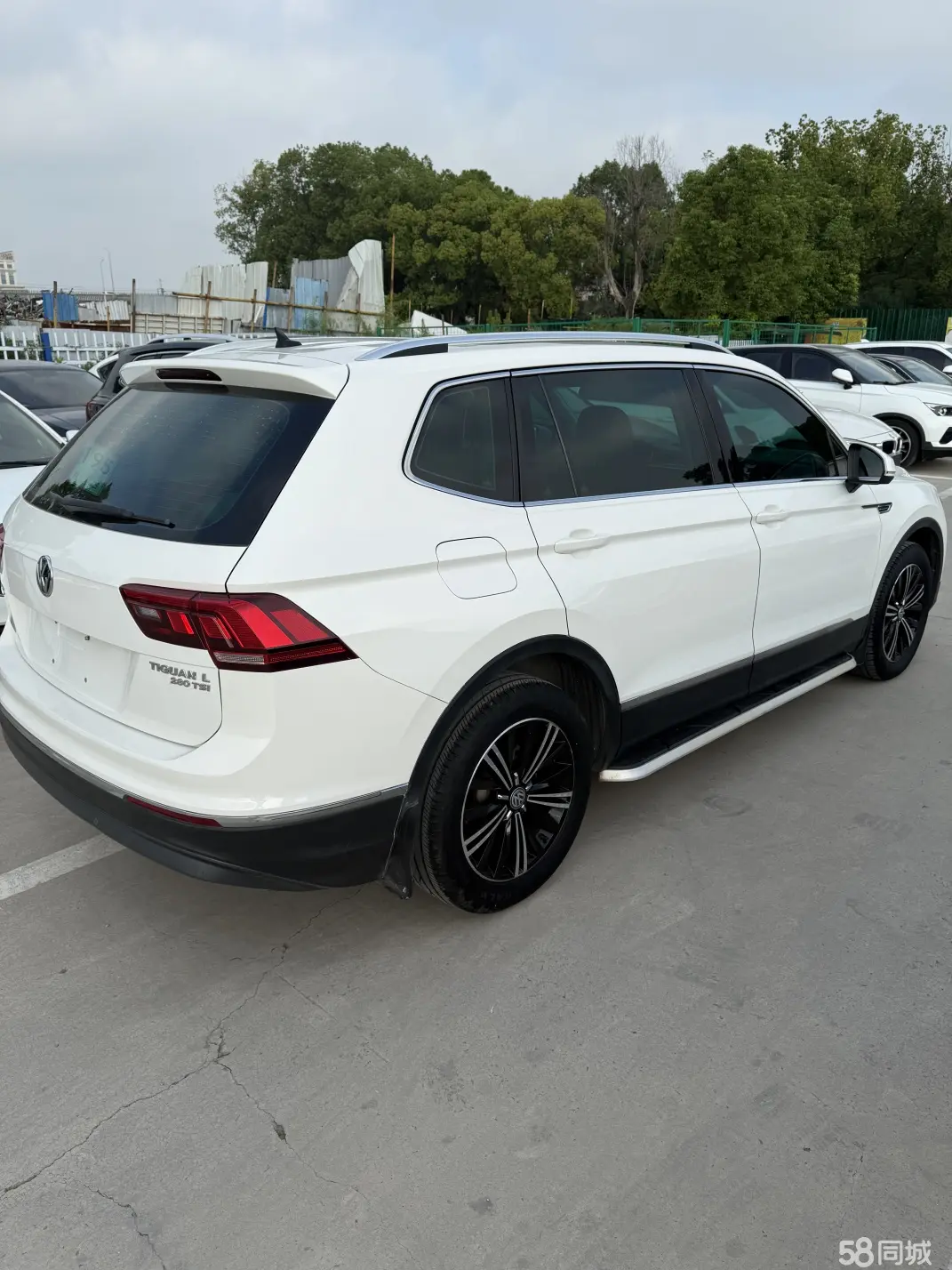 Volkswagen Tiguan L 2019 car image #8