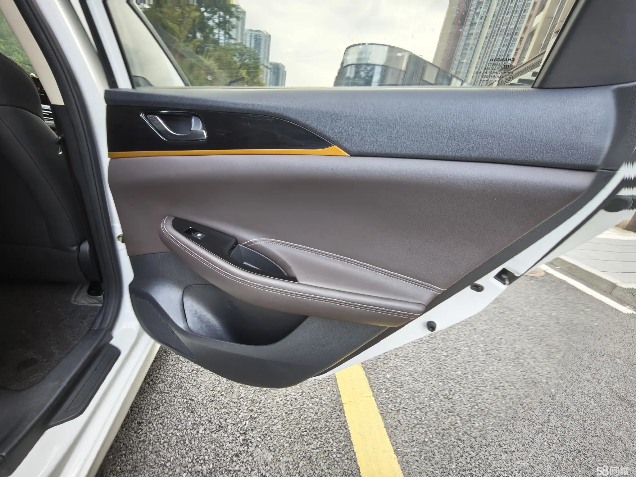 Changan Eado DT 2019 car image #8