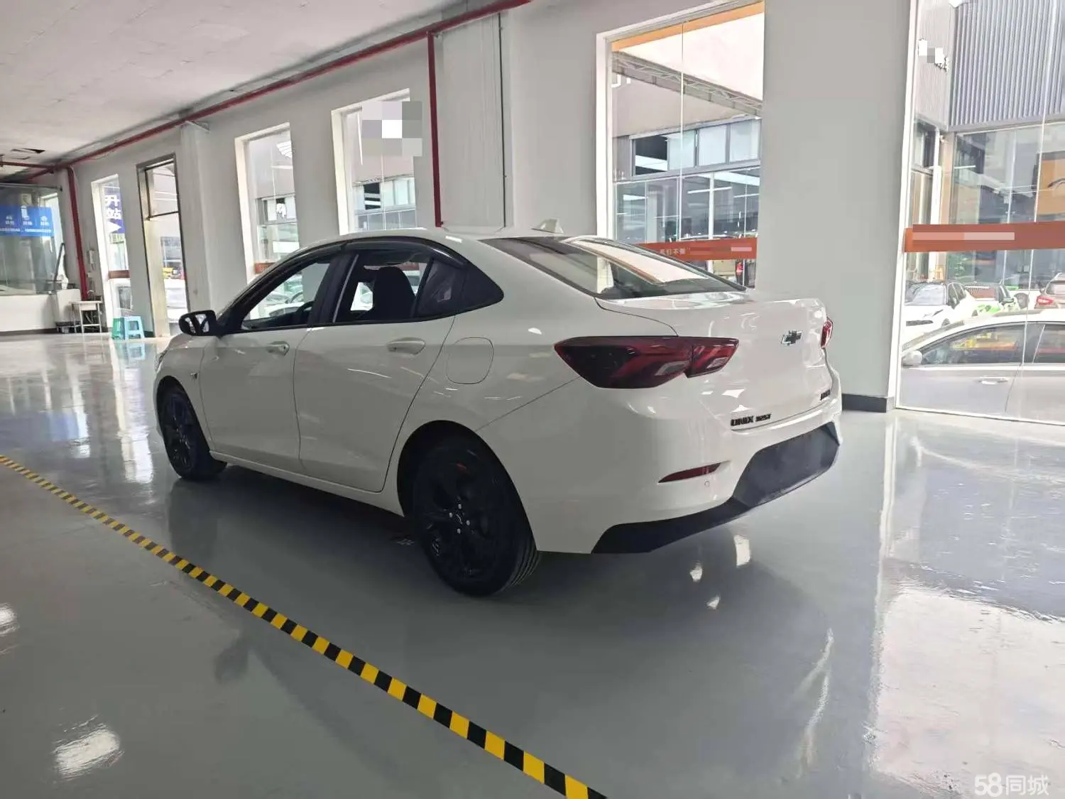 Chevrolet TRAVERSE 2020 #8 Chevrolet TRAVERSE 2020 car image #8