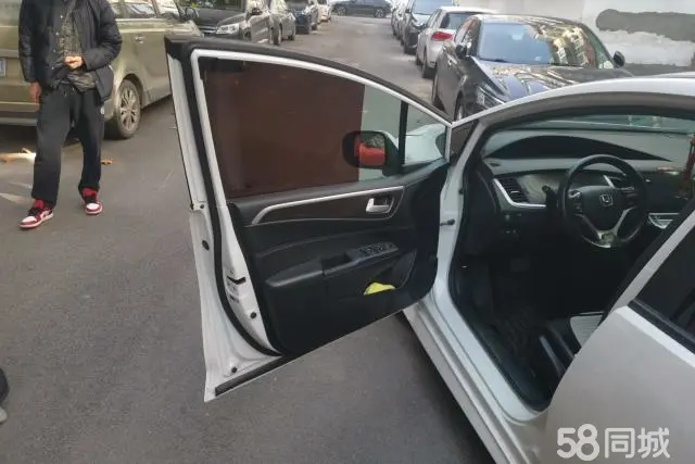 Honda Jade 2016 car image #8