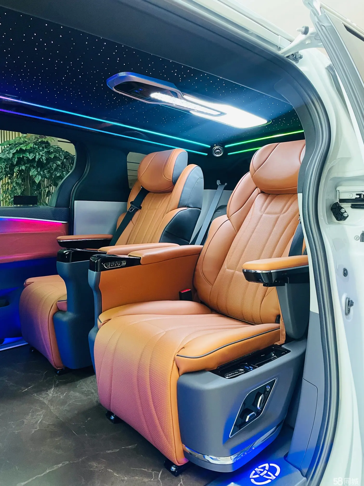 Toyota Granvia 2025 immagine di auto #8