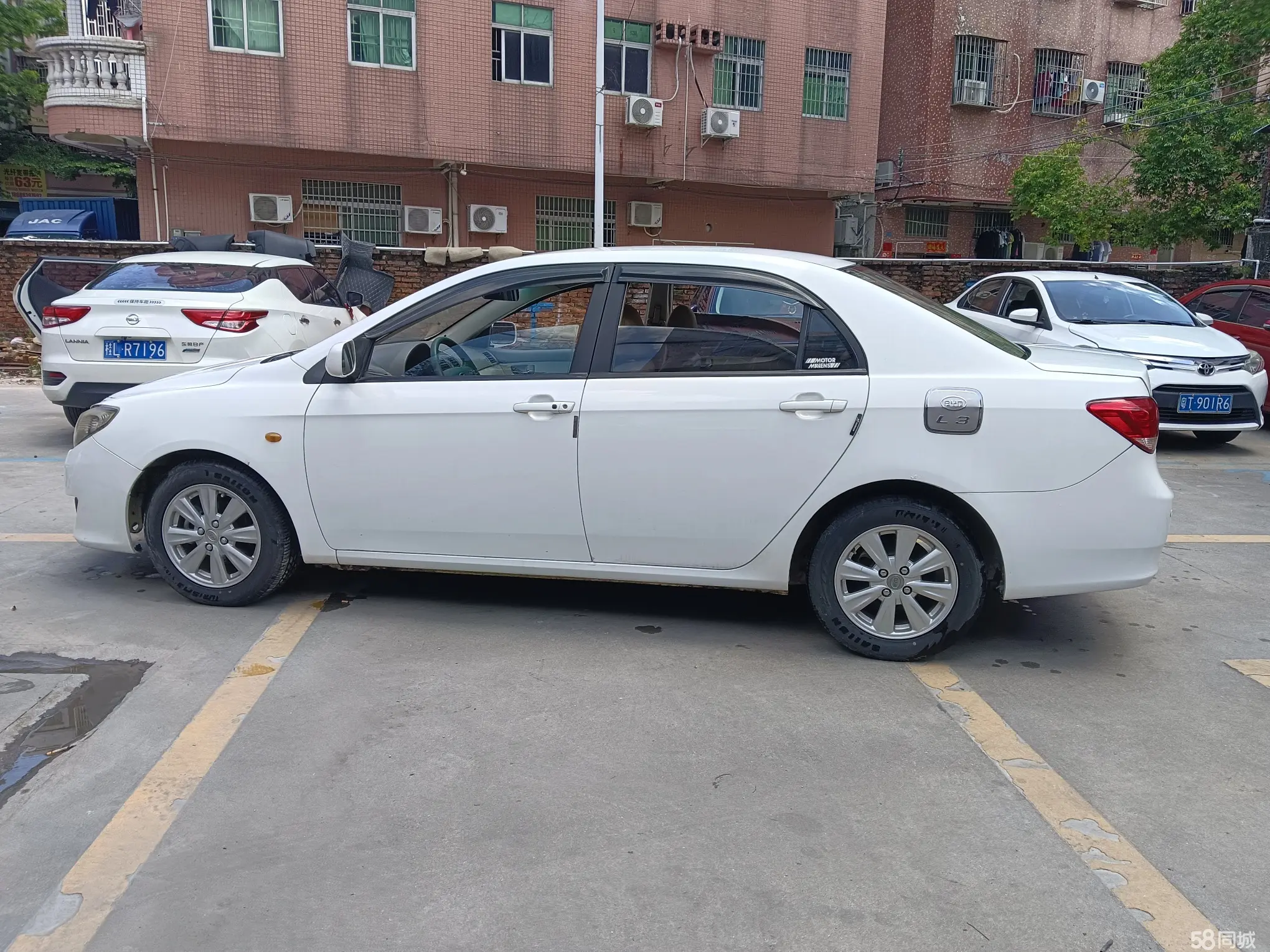 BYD L3 2014 car image #8