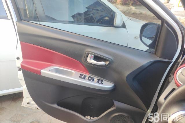 Changan BenBen 2016 #8 Changan BenBen 2016 car image #8