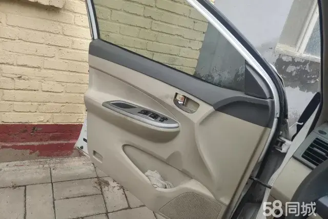 BYD L3 2014 immagine di auto #8