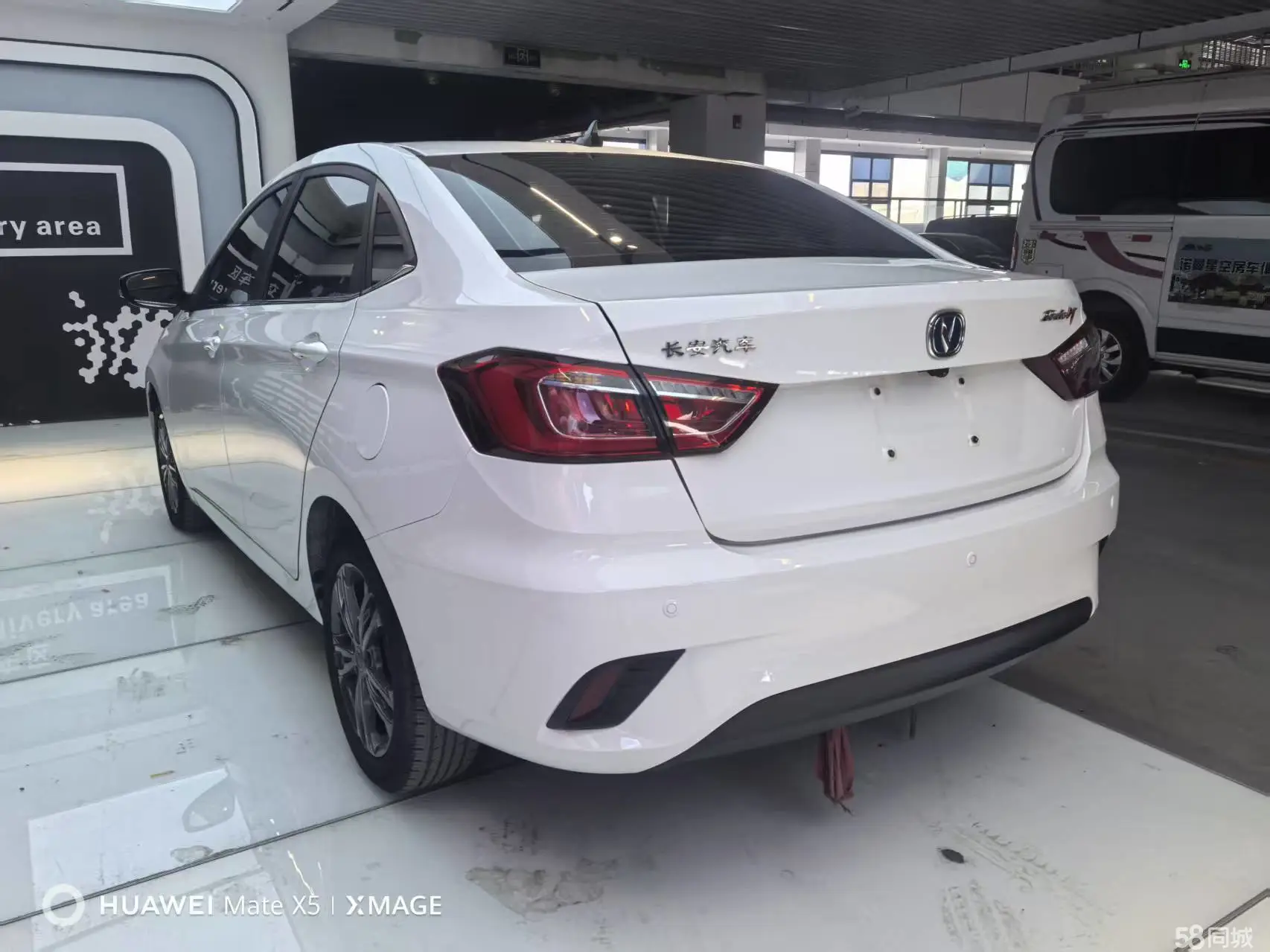 Changan Eado DT 2020 car image #8