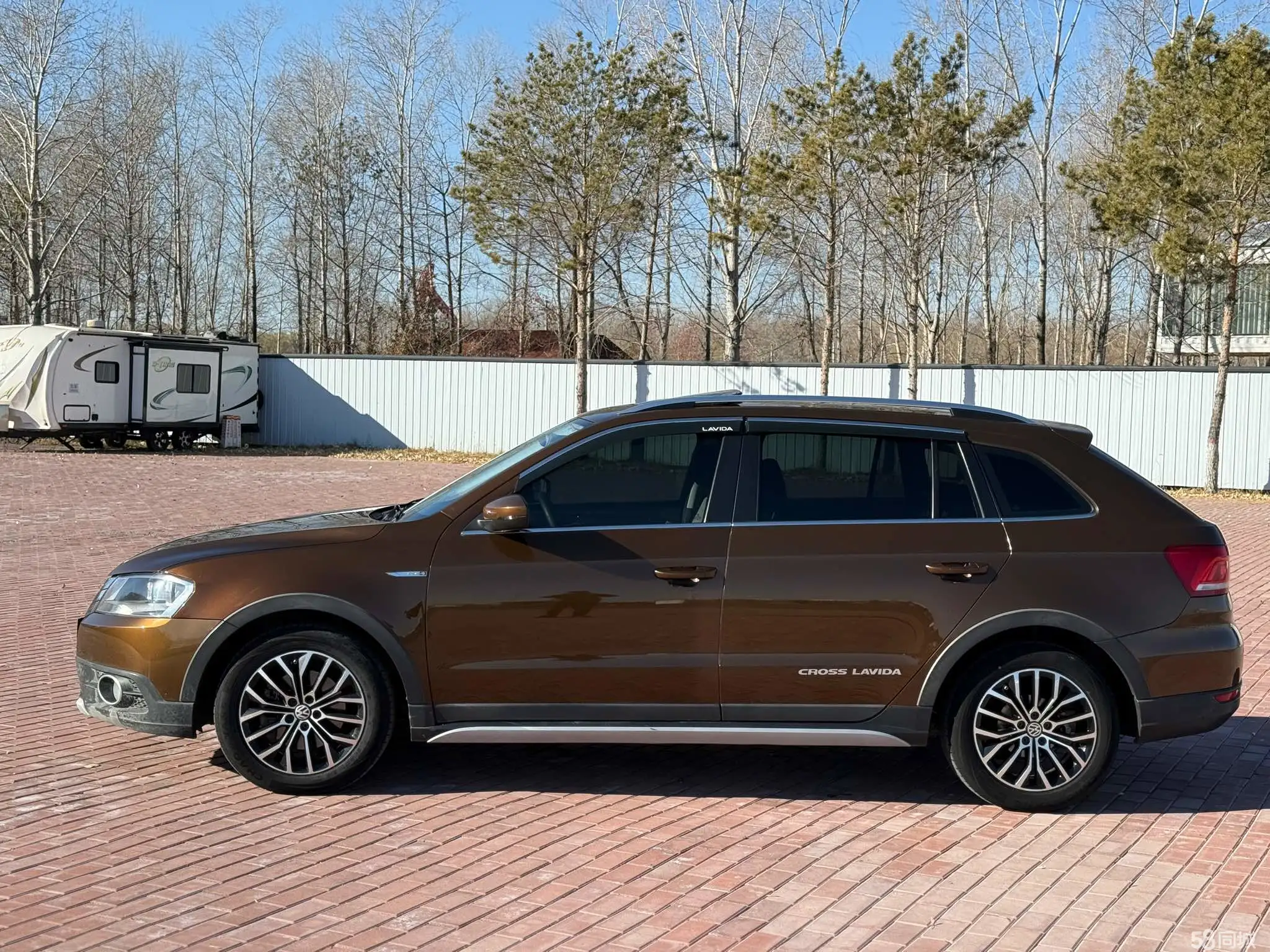 Volkswagen Cross Lavida 2013 #8 Volkswagen Cross Lavida 2013 car image #8