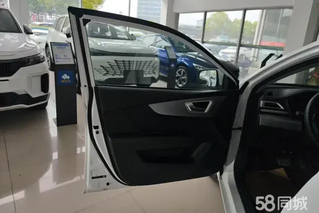 BYD Qin 2021 car image #8