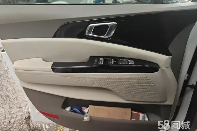 起亚 SPORTAGE 2022 汽车图片 #8