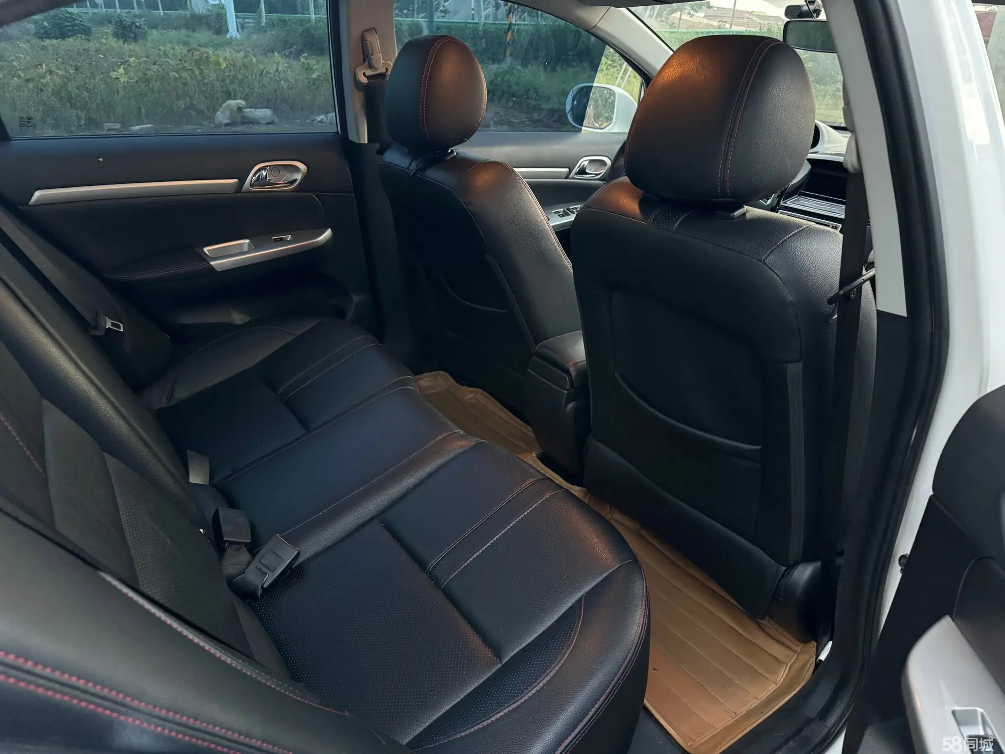 Great Wall C50 2013 car image #8