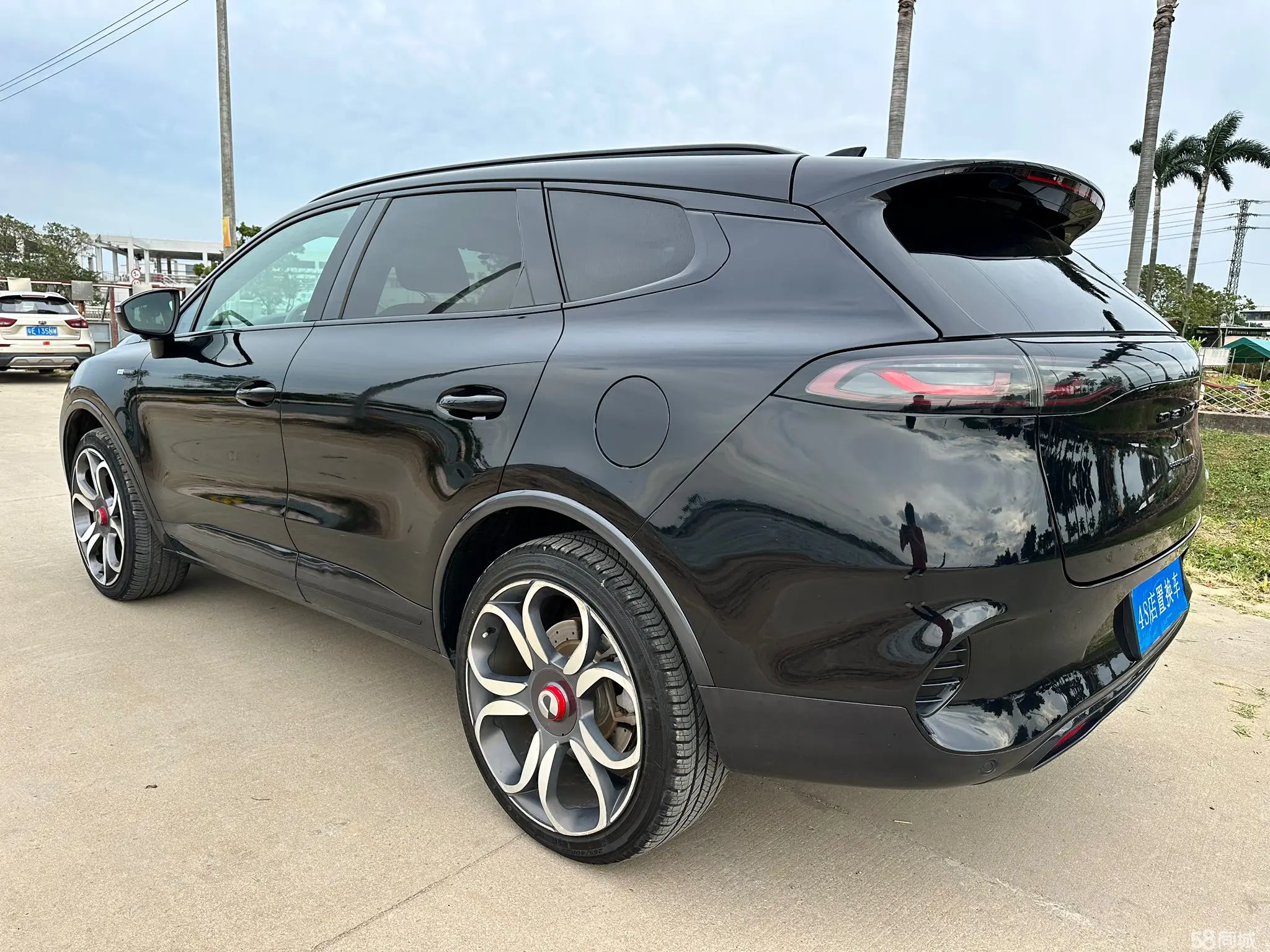 Denza X 2021 изображение автомобиля #8