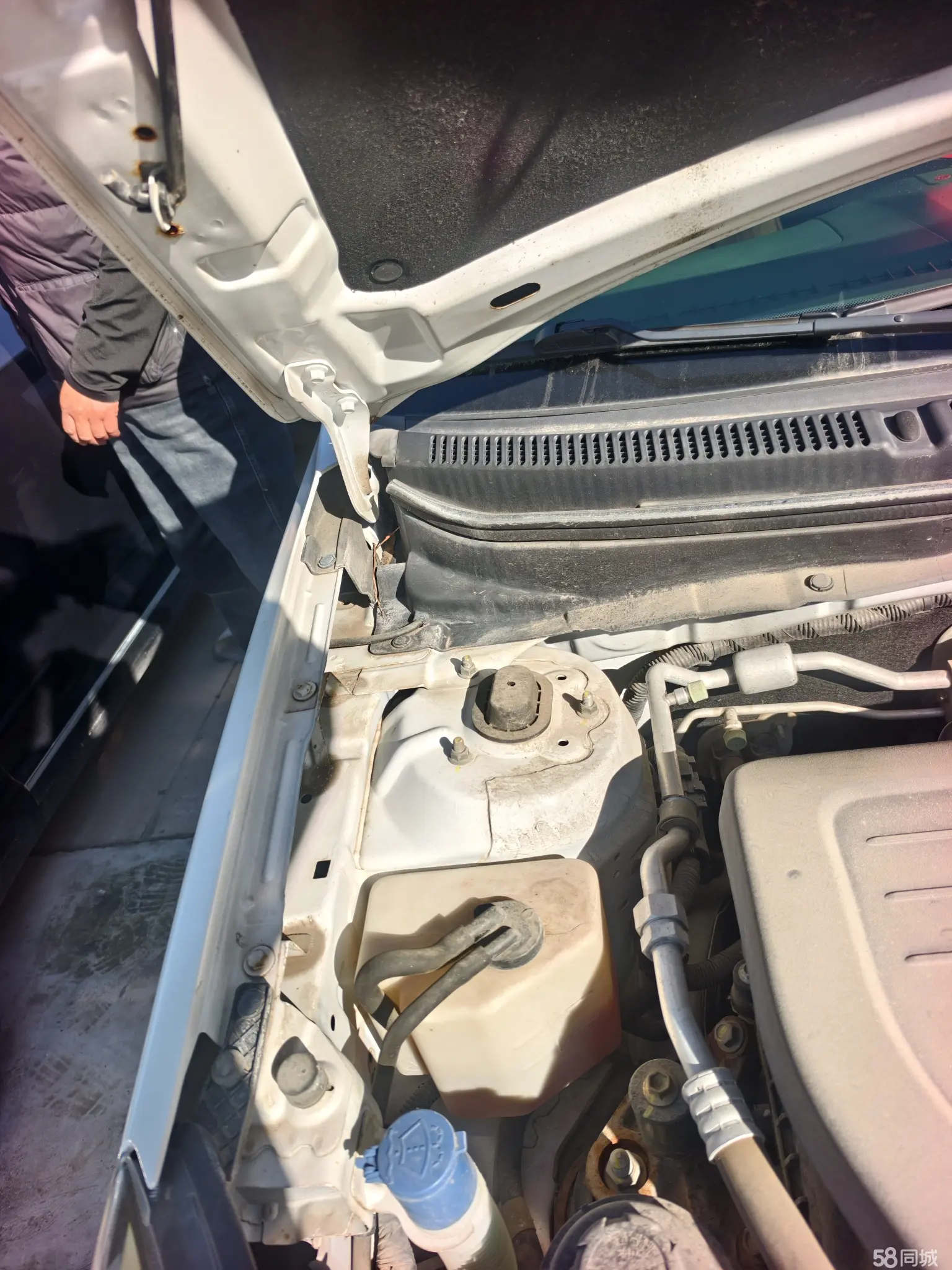 Changan Alsvin V5 2014 car image #8