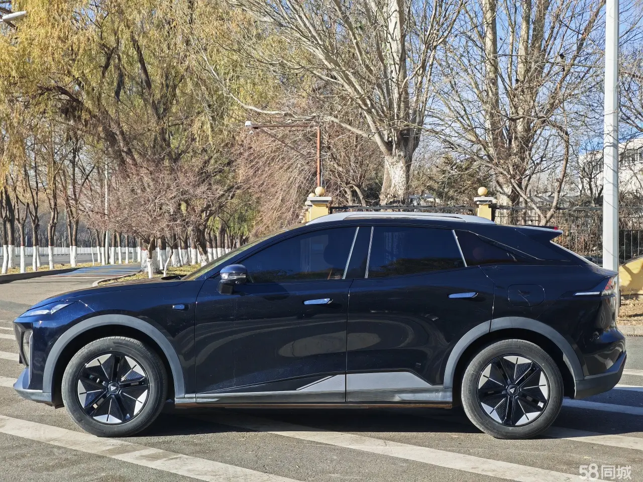 Deepal S07 2023 car image #8