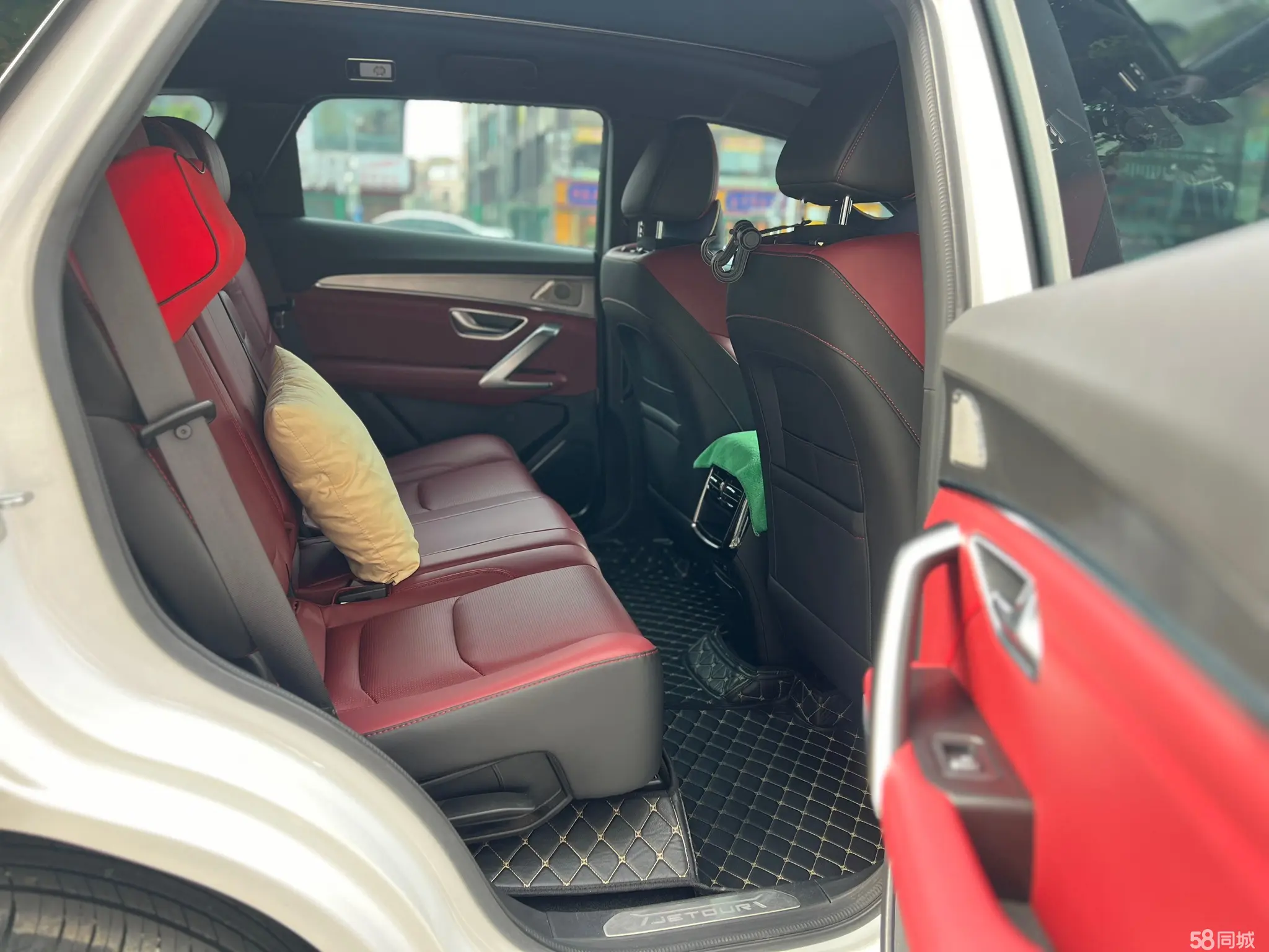 Jetour X70 PLUS 2022 صورة سيارة #8