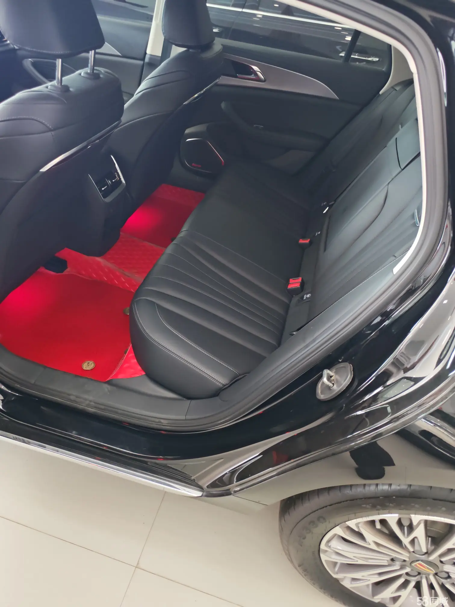 HongQi H5 2023 car image #8