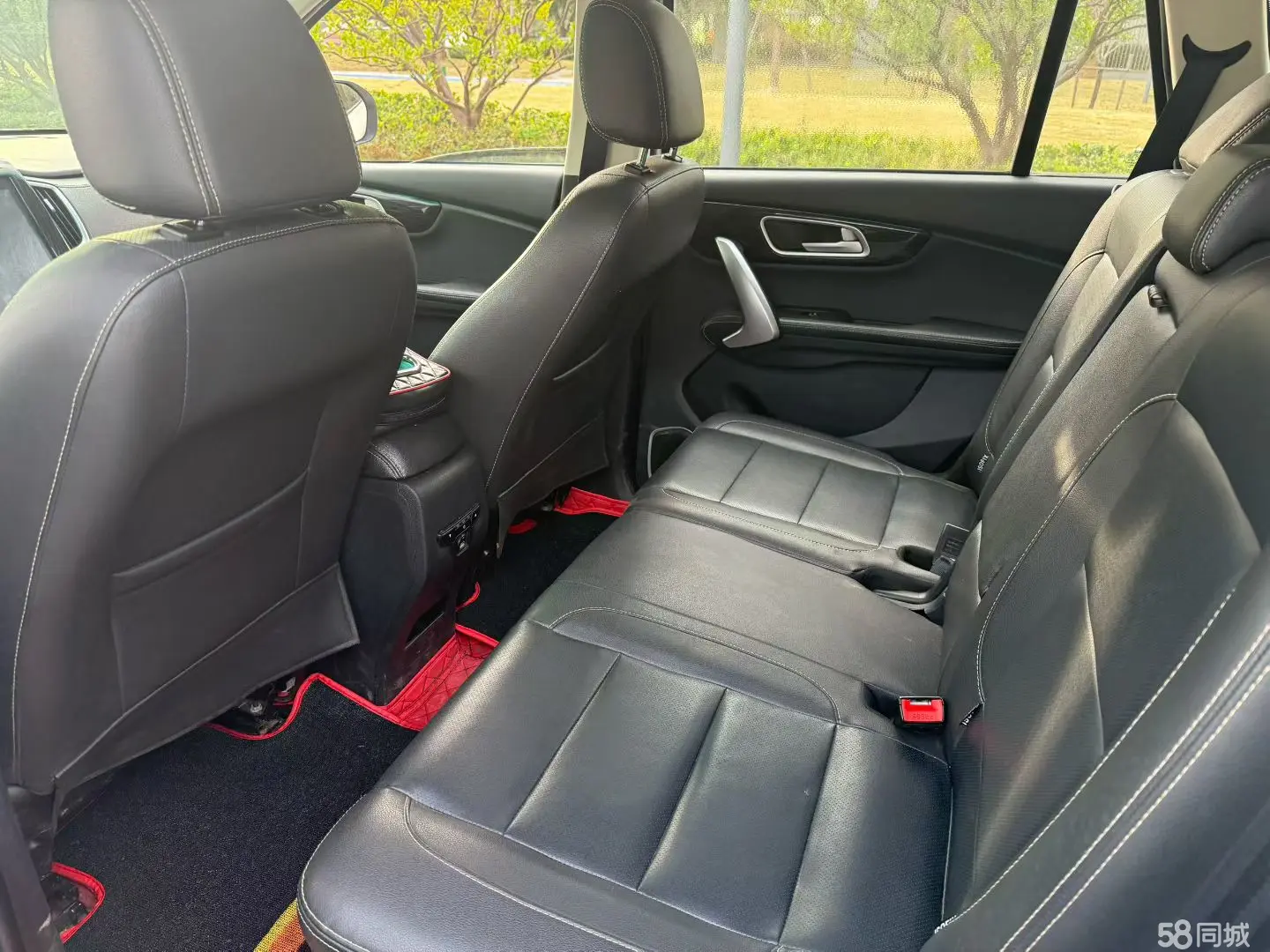 SWM斯威汽车 SWM斯威X7 2019 汽车图片 #8