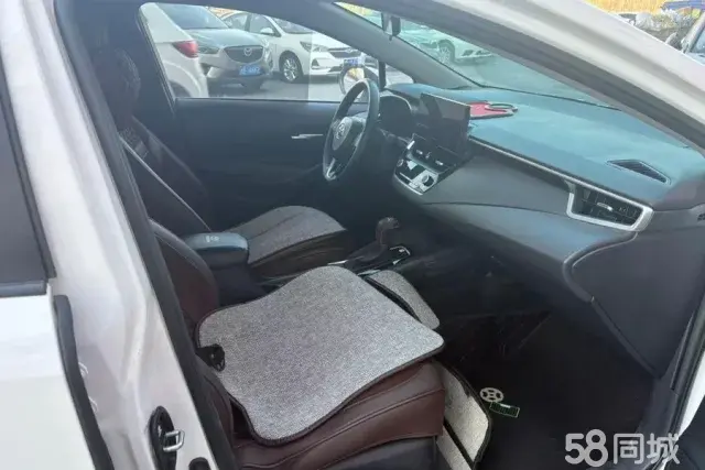 Toyota Corolla 2025 car image #8
