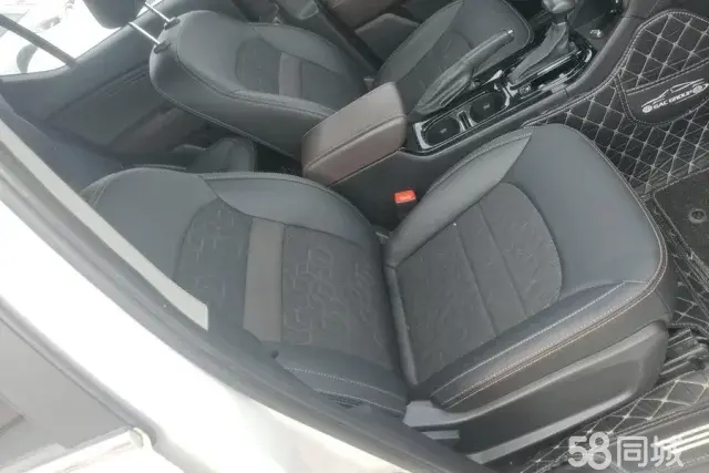 GAC Trumpchi GS3 2019 #8 GAC Trumpchi GS3 2019 car image #8