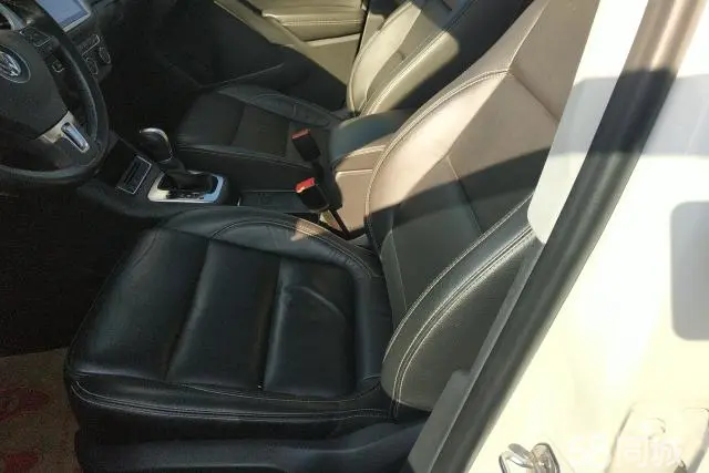 Volkswagen Tiguan 2018 صورة سيارة #8