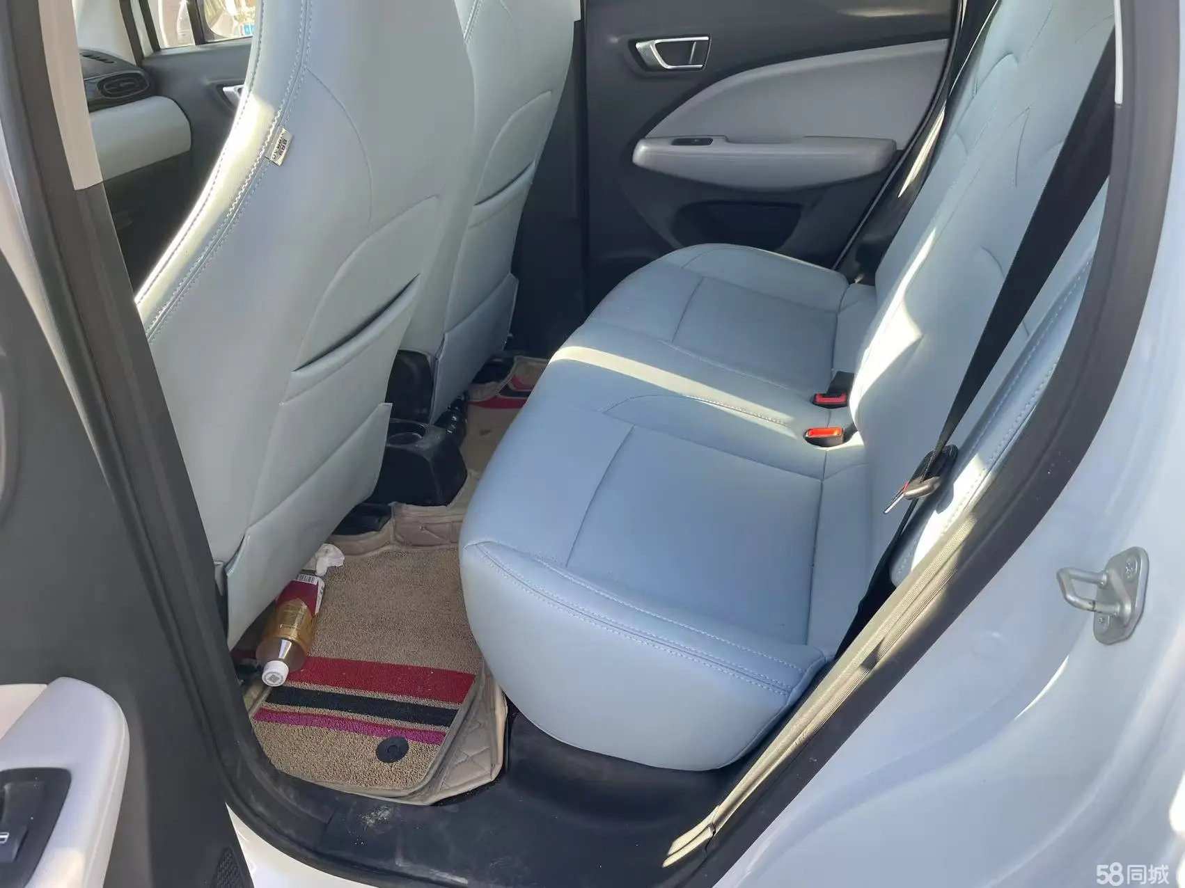 零跑汽车 零跑T03 2023 汽车图片 #8