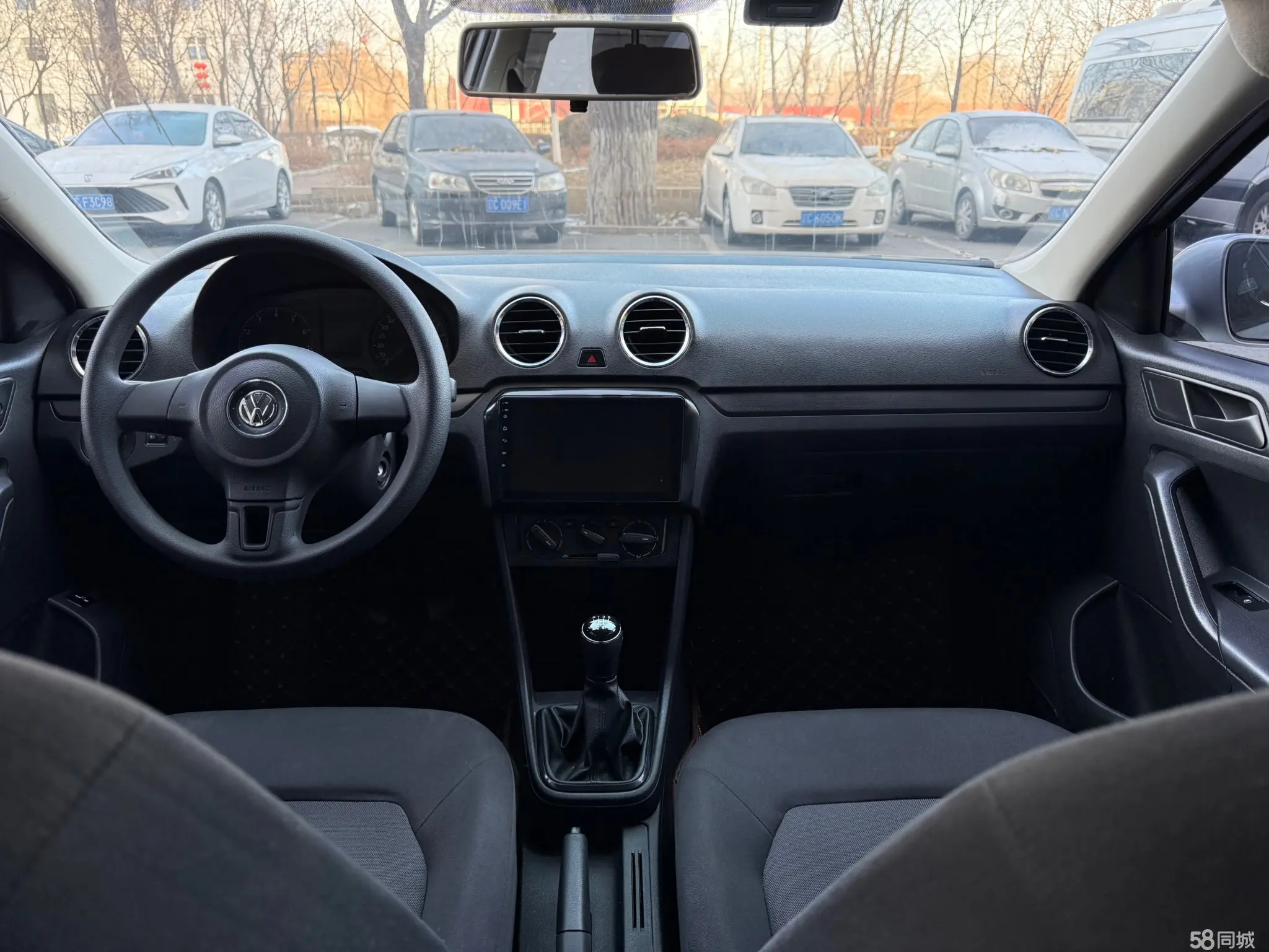 Volkswagen Jetta 2016 immagine di auto #8