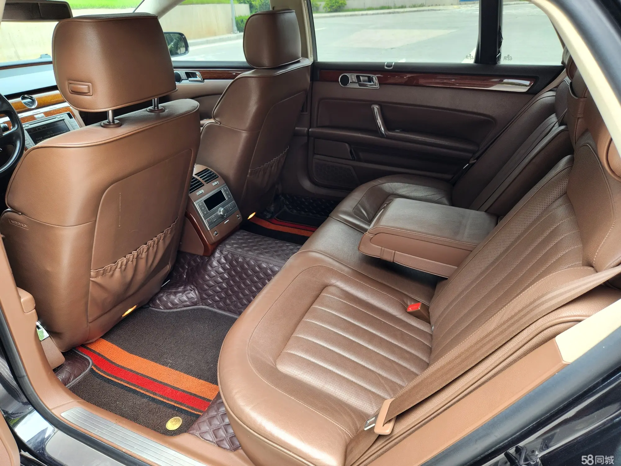 Volkswagen Pheaton 2013 immagine di auto #8