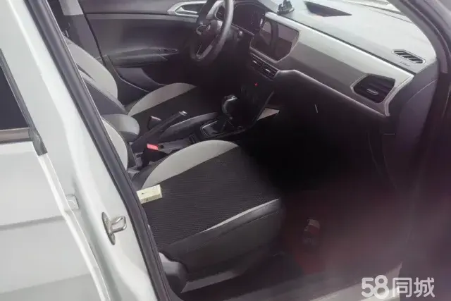 Volkswagen Tacqua 2024 immagine di auto #8