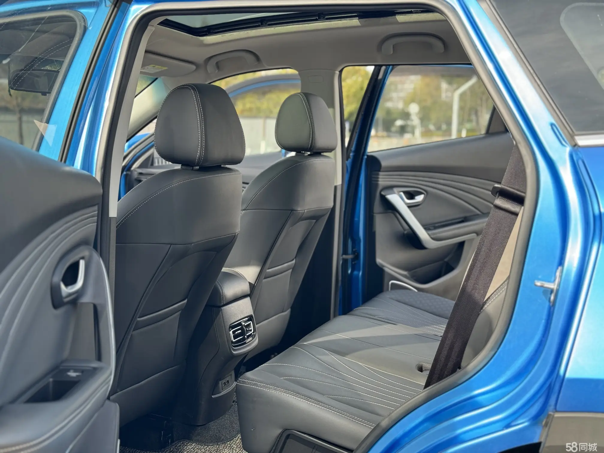 Jetour X70 2019 car image #8