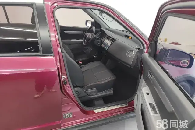 Suzuki Swift 2018 #8 Suzuki Swift 2018 car image #8