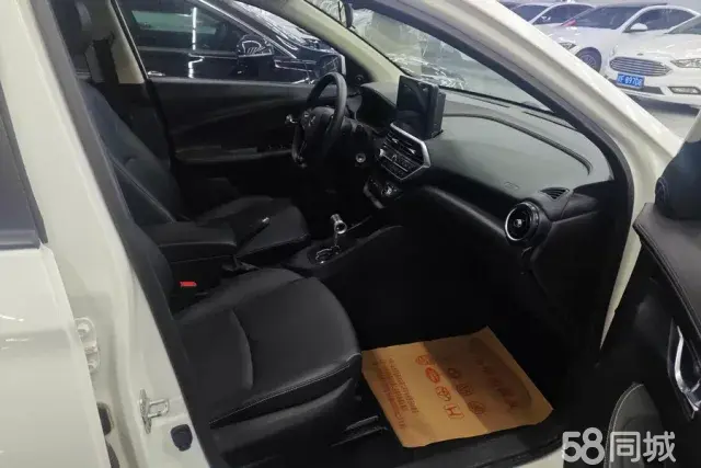 Changan Alsvin 2020 #8 Changan Alsvin 2020 car image #8