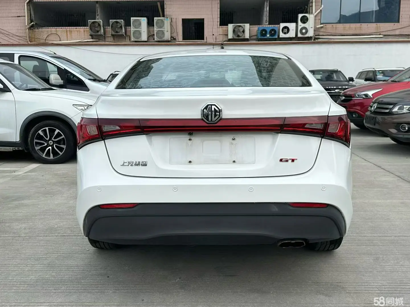 MG GT 2016 car image #8