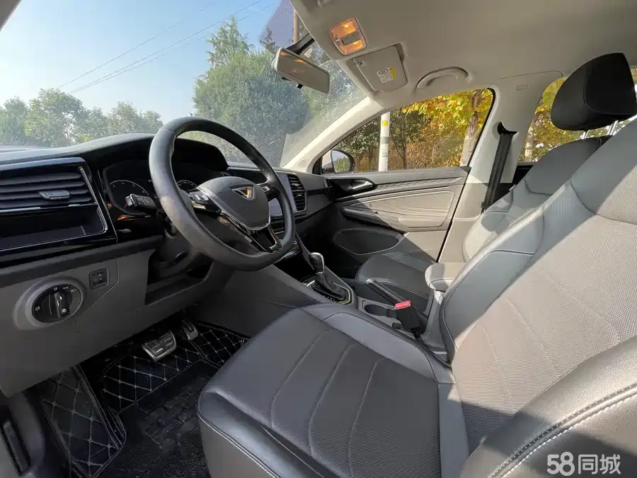 Jetta VS5 2019 car image #8