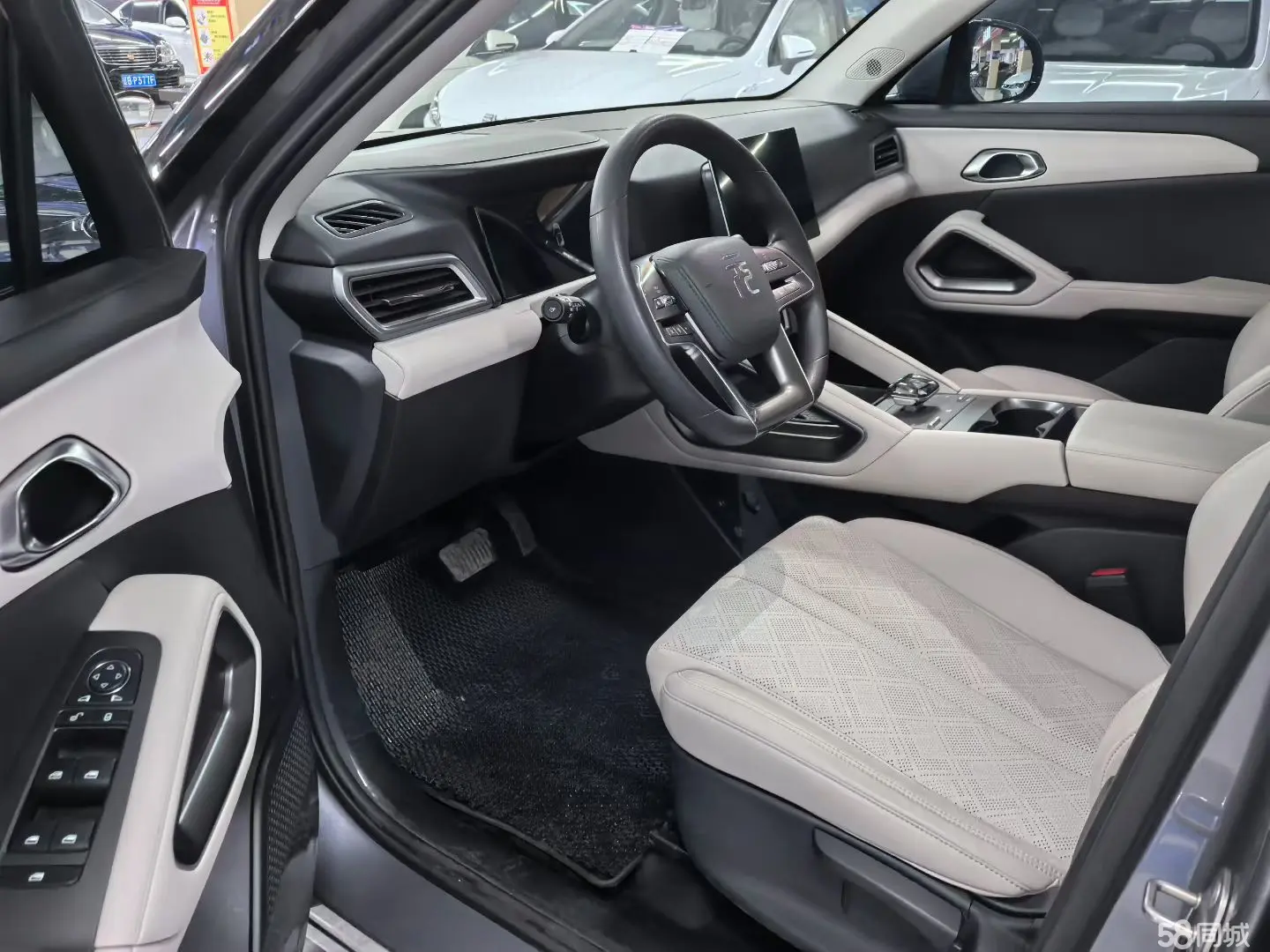 BYD YuanUP 2024 #8 BYD YuanUP 2024 car image #8