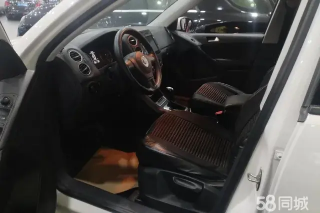 Volkswagen Tiguan 2019 car image #8