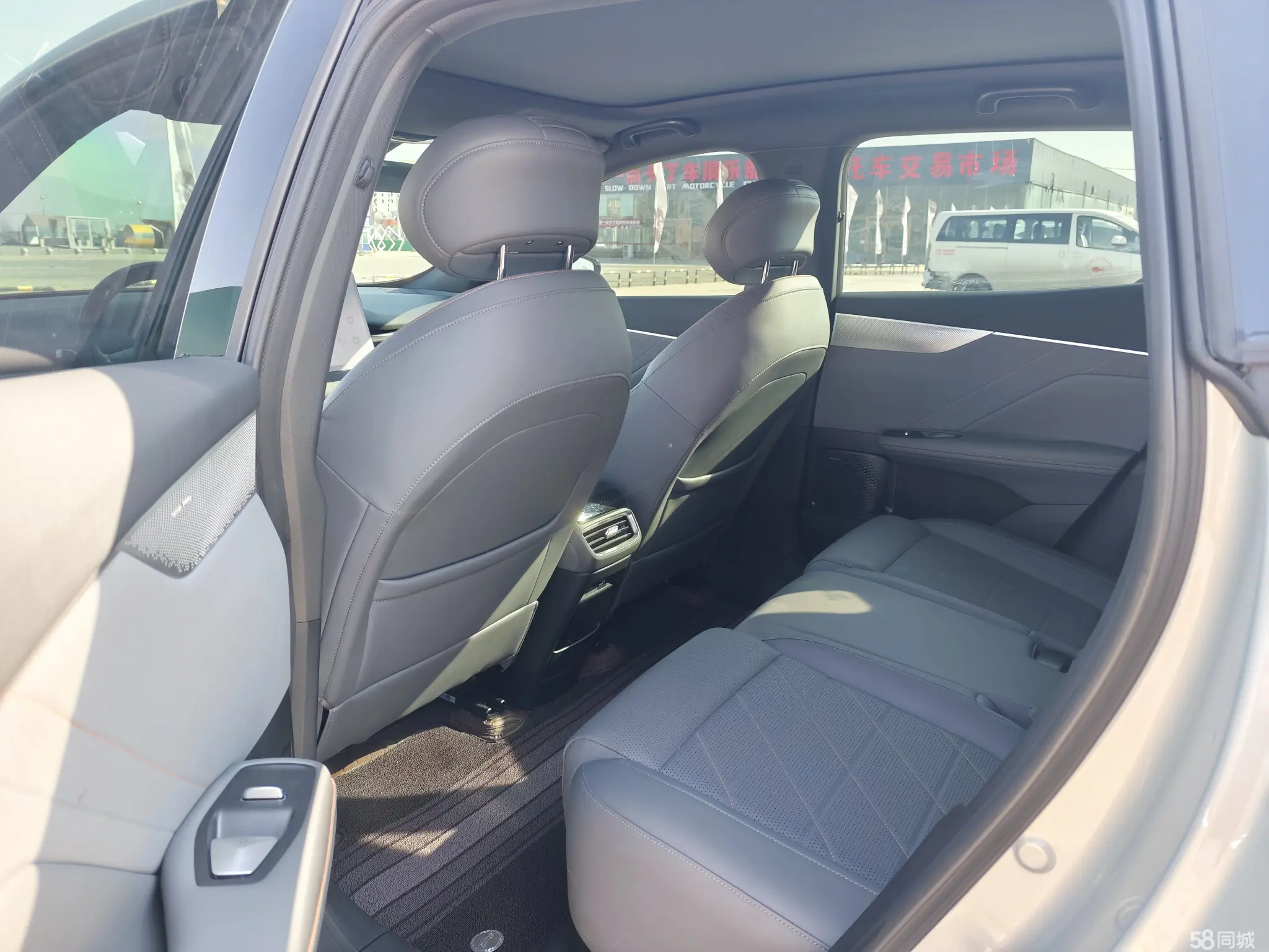 Deepal S05 2025 #8 Deepal S05 2025 car image #8