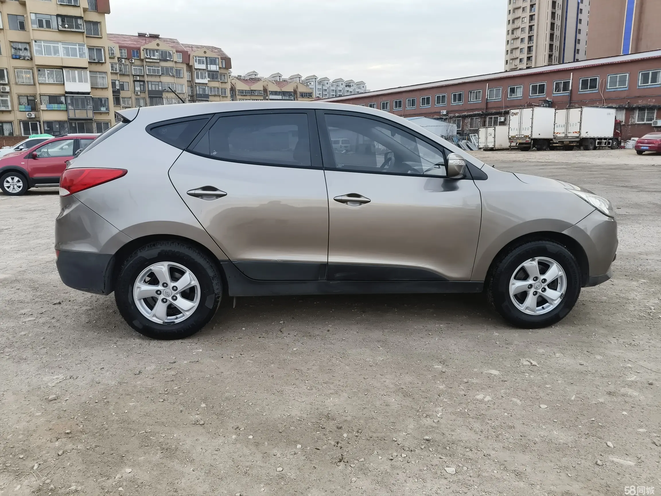 Hyundai ix35 2011 imagen de coche #8