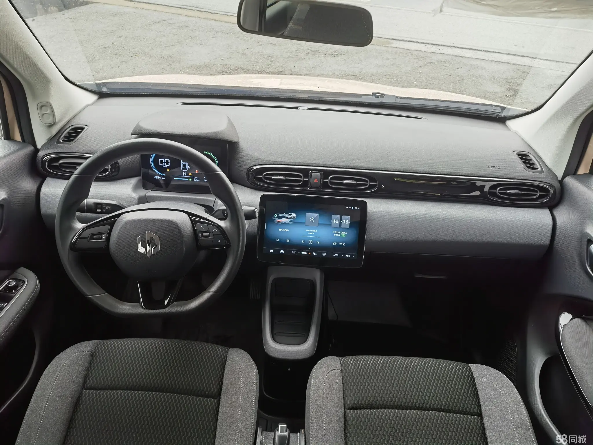 零跑汽车 零跑T03 2022 汽车图片 #8