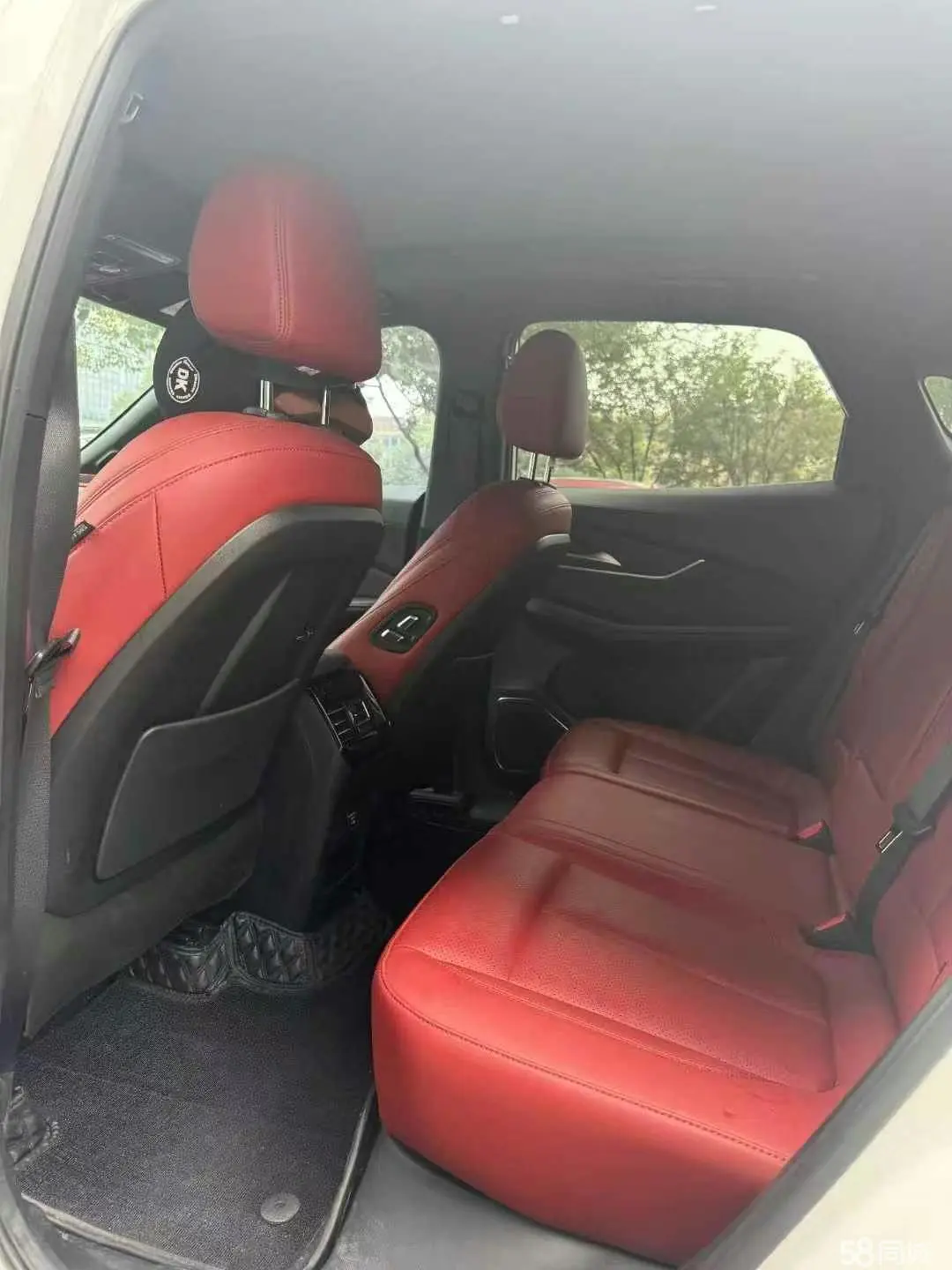 Forthing T5 EVO 2022 imagem de carro #8