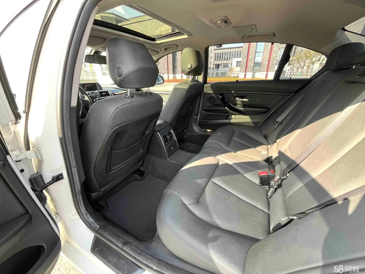 BMW 3 Series 2016 #8 BMW 3 Series 2016 car image #8