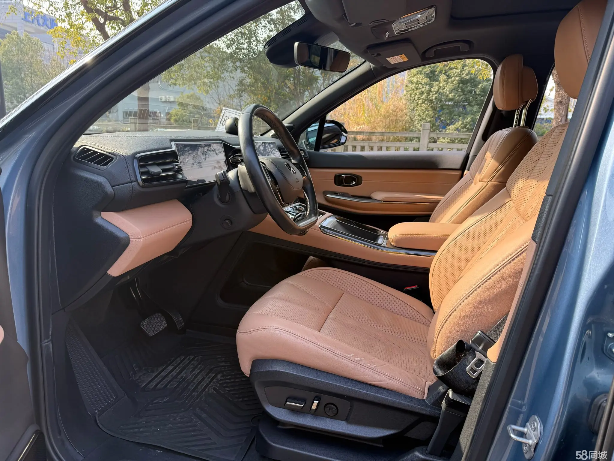 蔚来 蔚来ES8 2020 汽车图片 #8