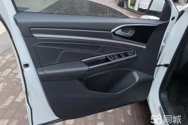 Jetta VS5 2025 car image #8