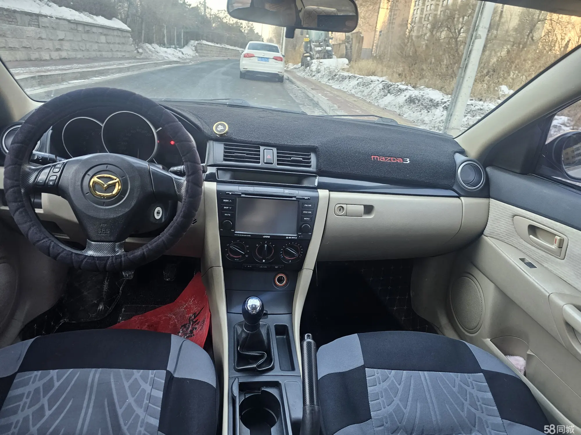 Mazda 3 2008 image de voiture #8