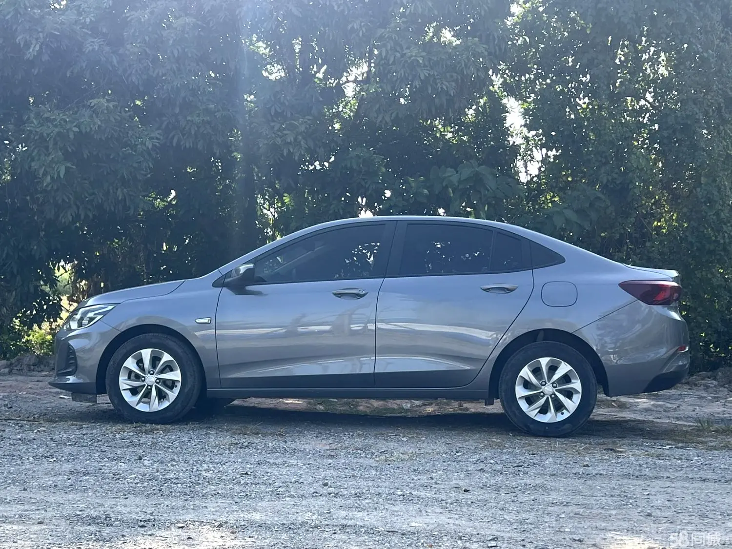 Chevrolet Cavalier 2022 car image #8