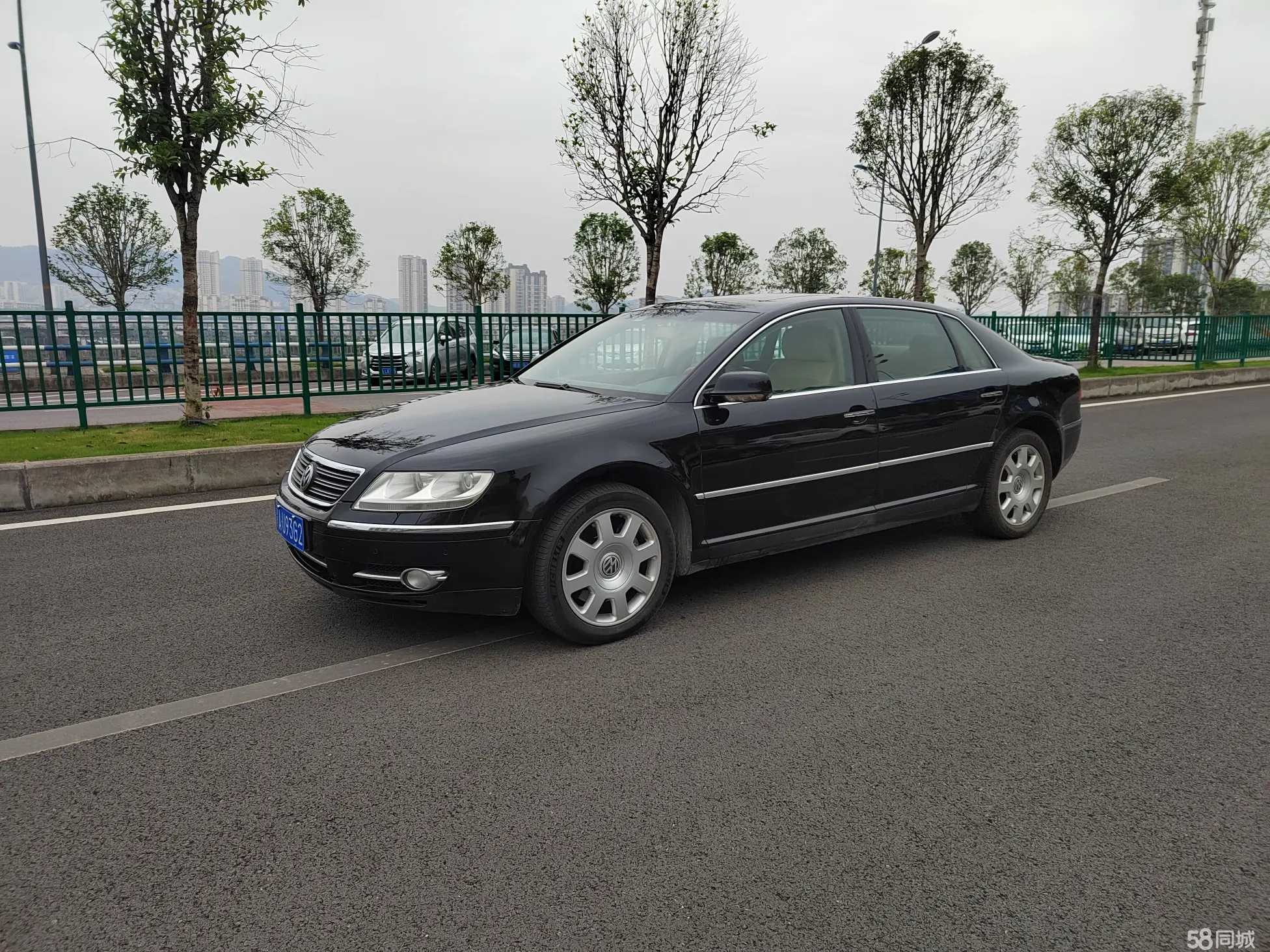 Volkswagen Pheaton 2008 immagine di auto #8