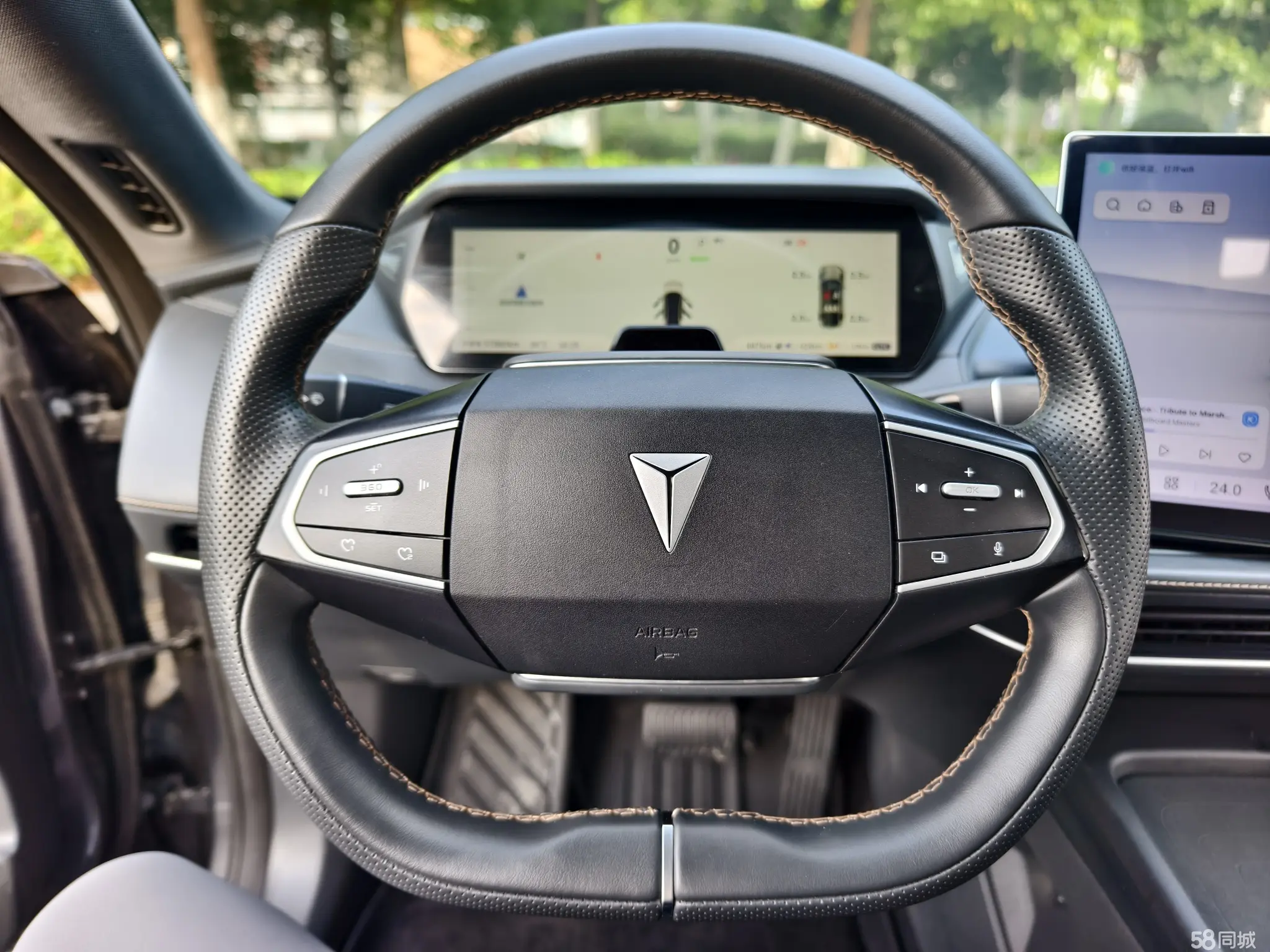 Deepal SL03 2022 #8 Deepal SL03 2022 car image #8