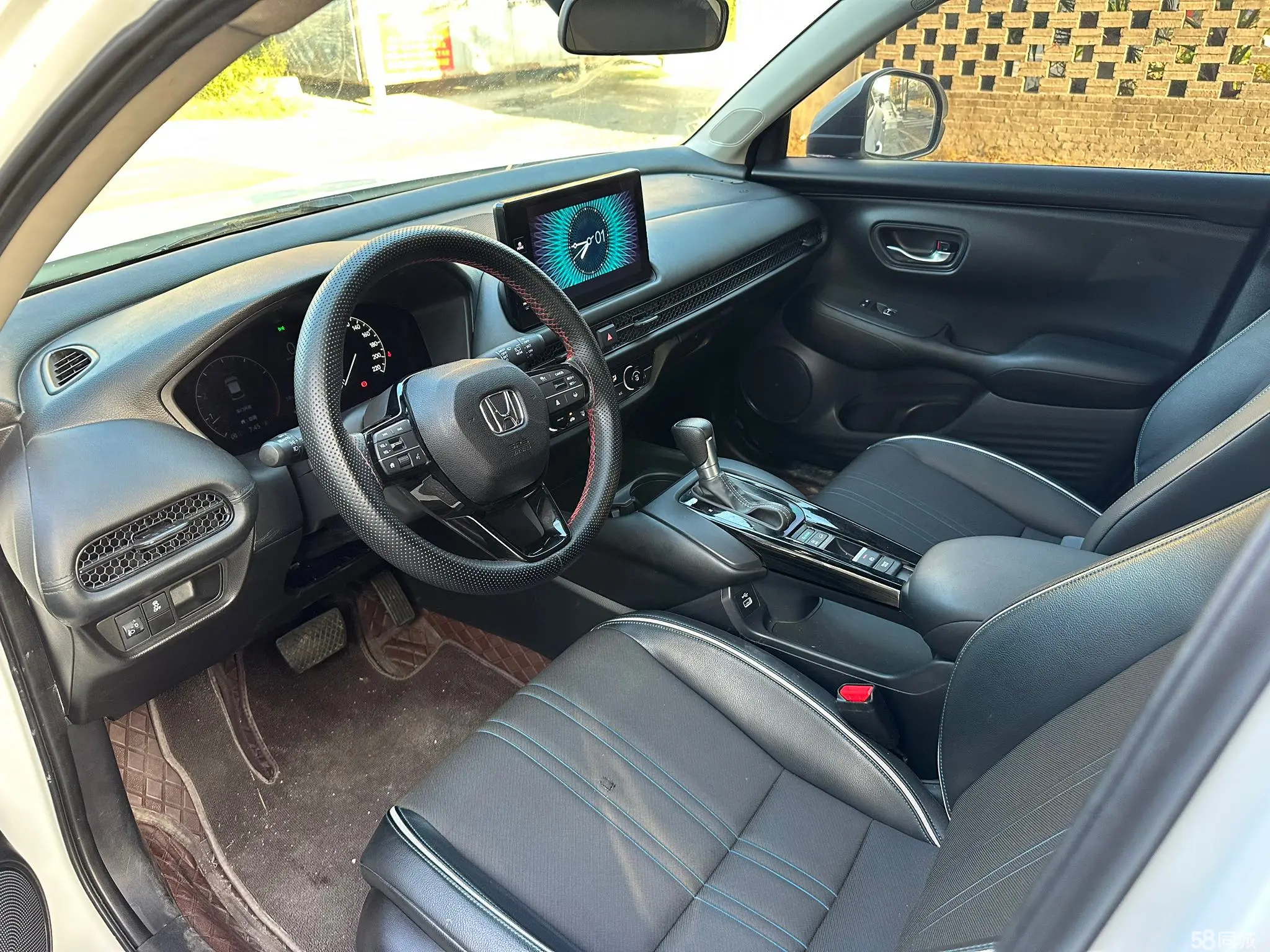 Honda HR-V 2023 car image #8