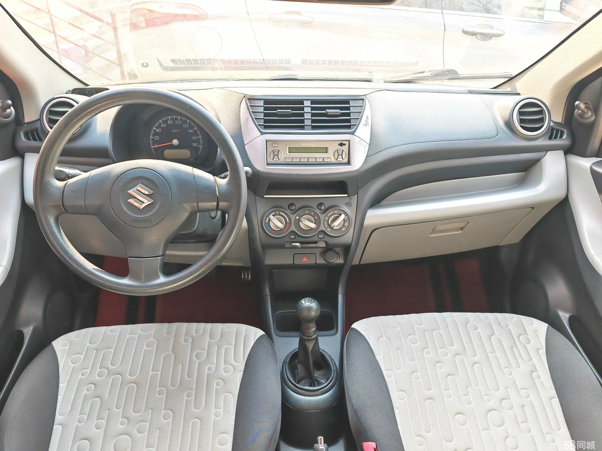 Suzuki Alto 2018 imagem de carro #8