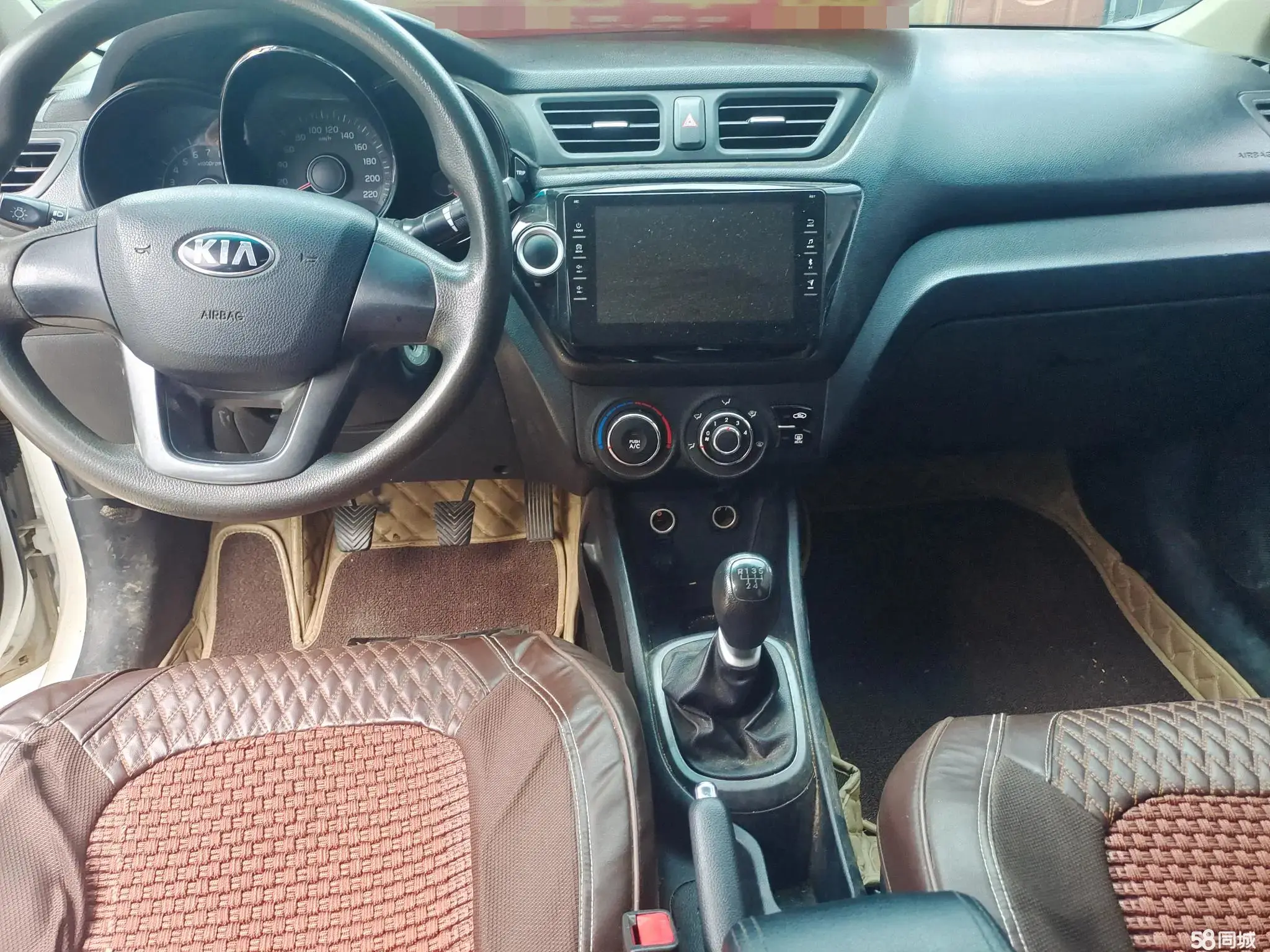 起亚 起亚K2 2012 汽车图片 #8