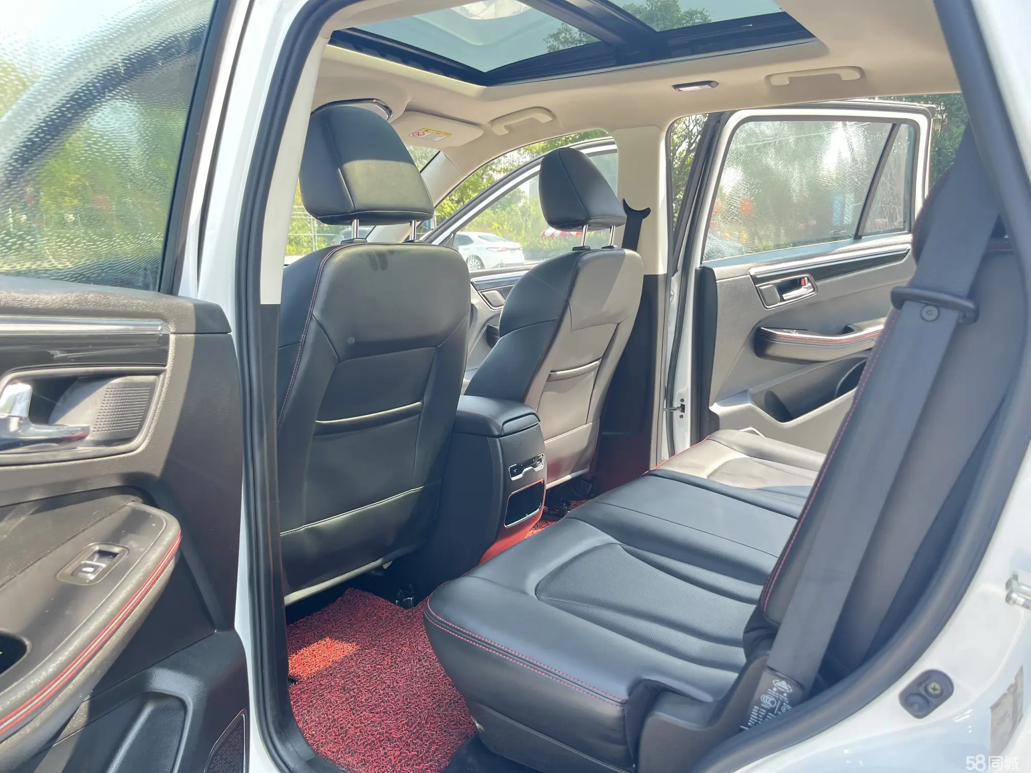 SWM斯威汽车 SWM斯威G05 2019 汽车图片 #8