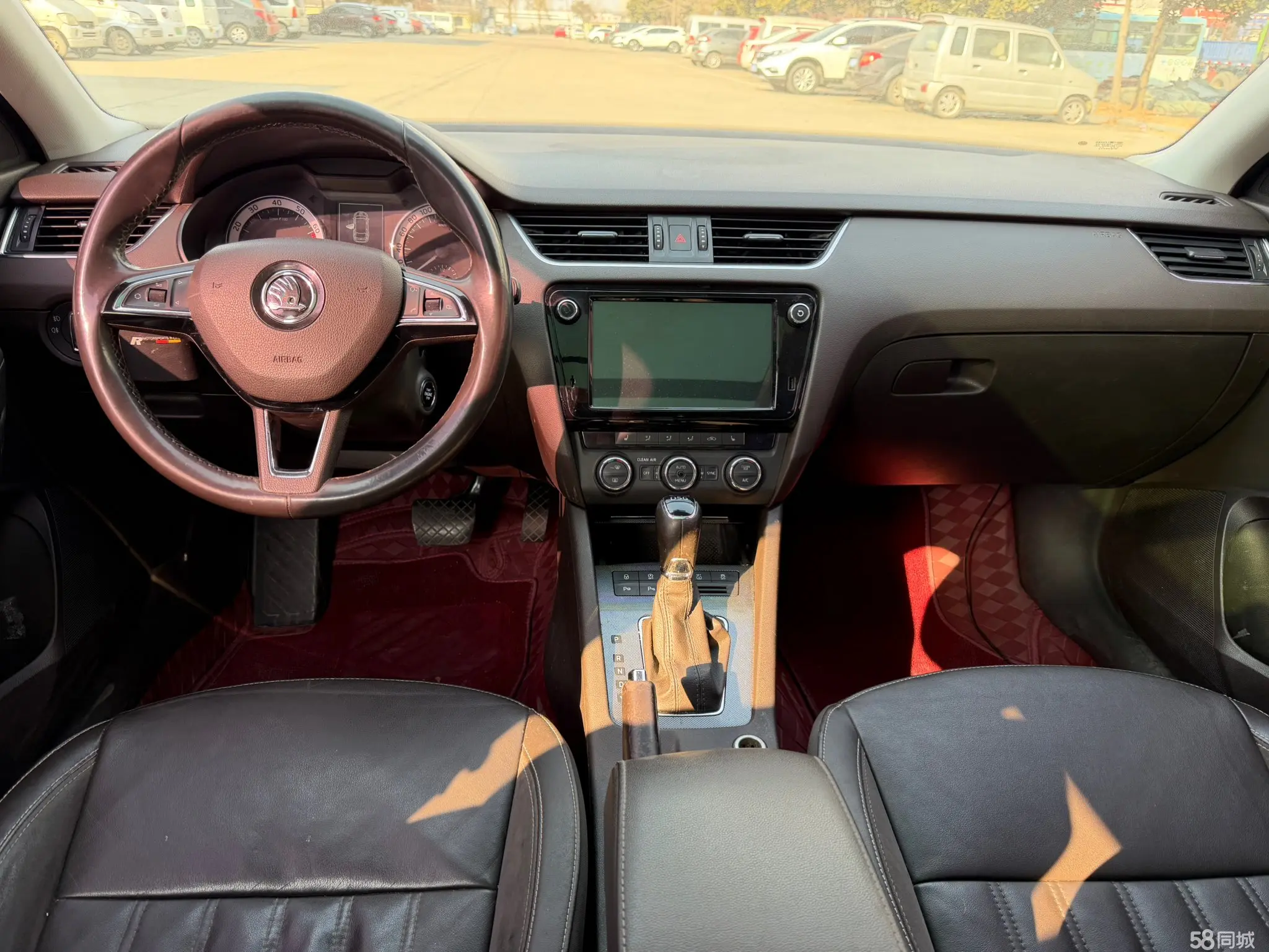 Skoda Octavia 2019 #8 Skoda Octavia 2019 car image #8