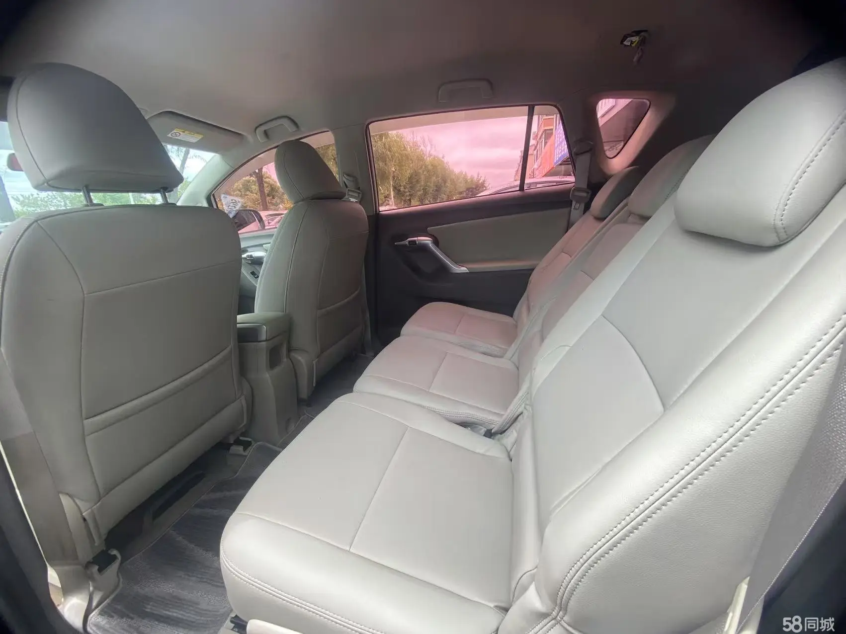 Toyota Verso 2017 car image #8